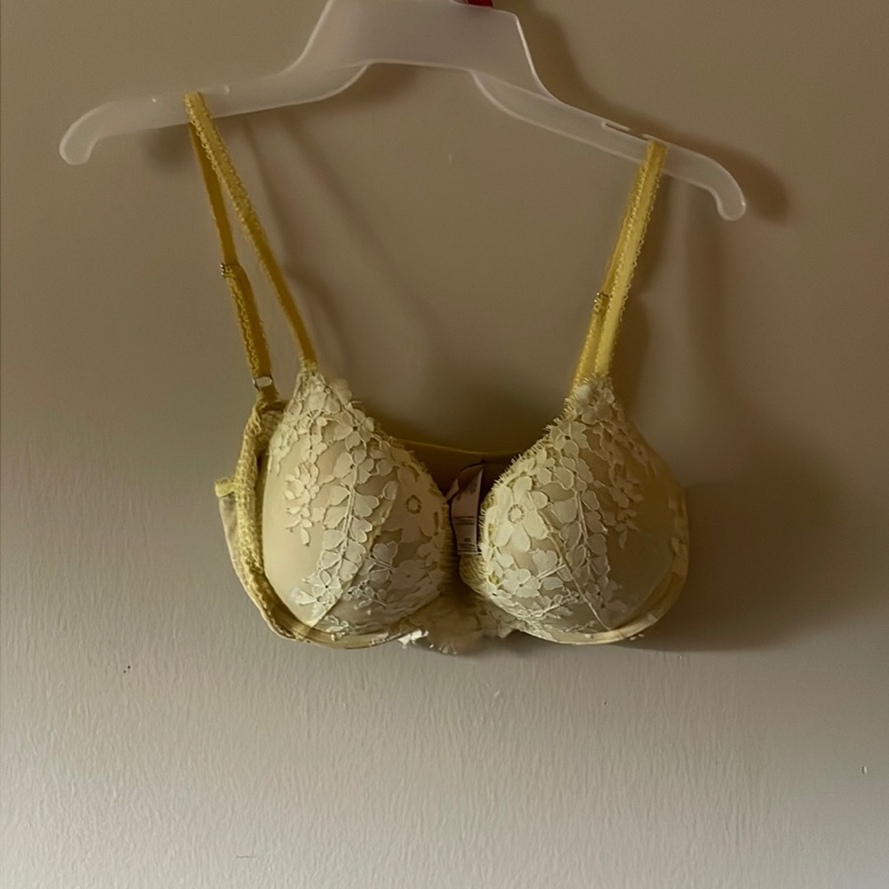 Victoria secret bra